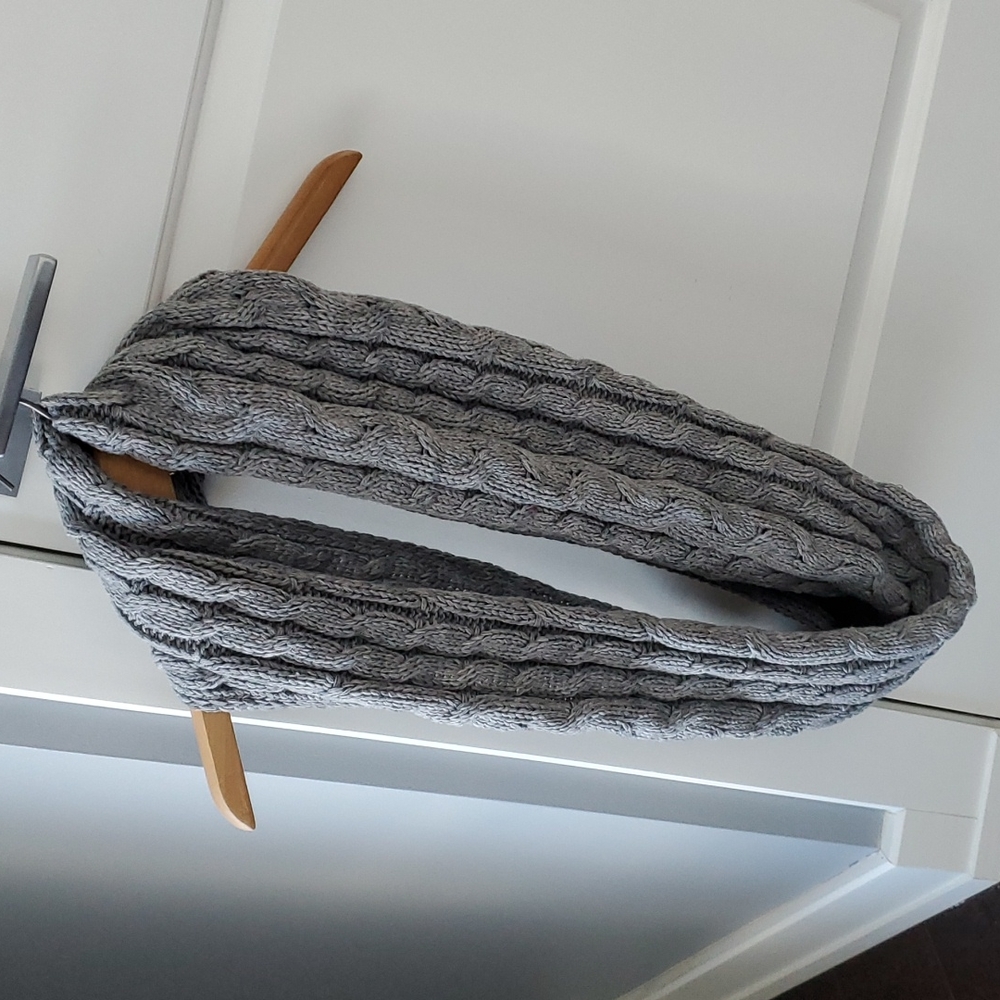 Beautiful gray cable knit infinity scarf!